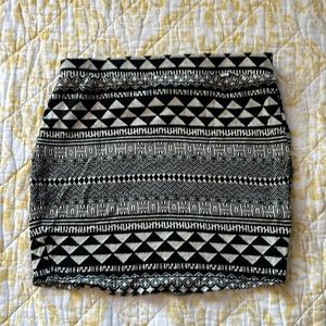White and Black Patterned Mini Skirt